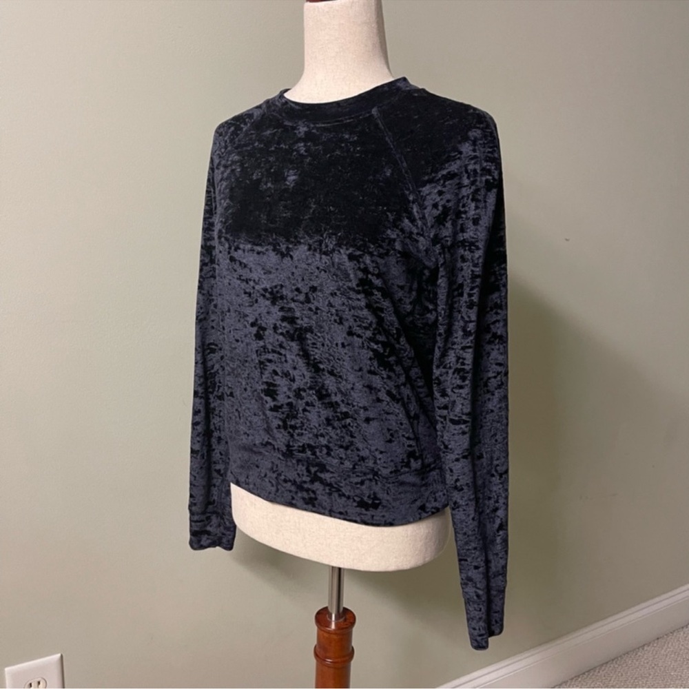 🍋lululemon velvet top size 4/6 ish lōl - Picture 4 of 7